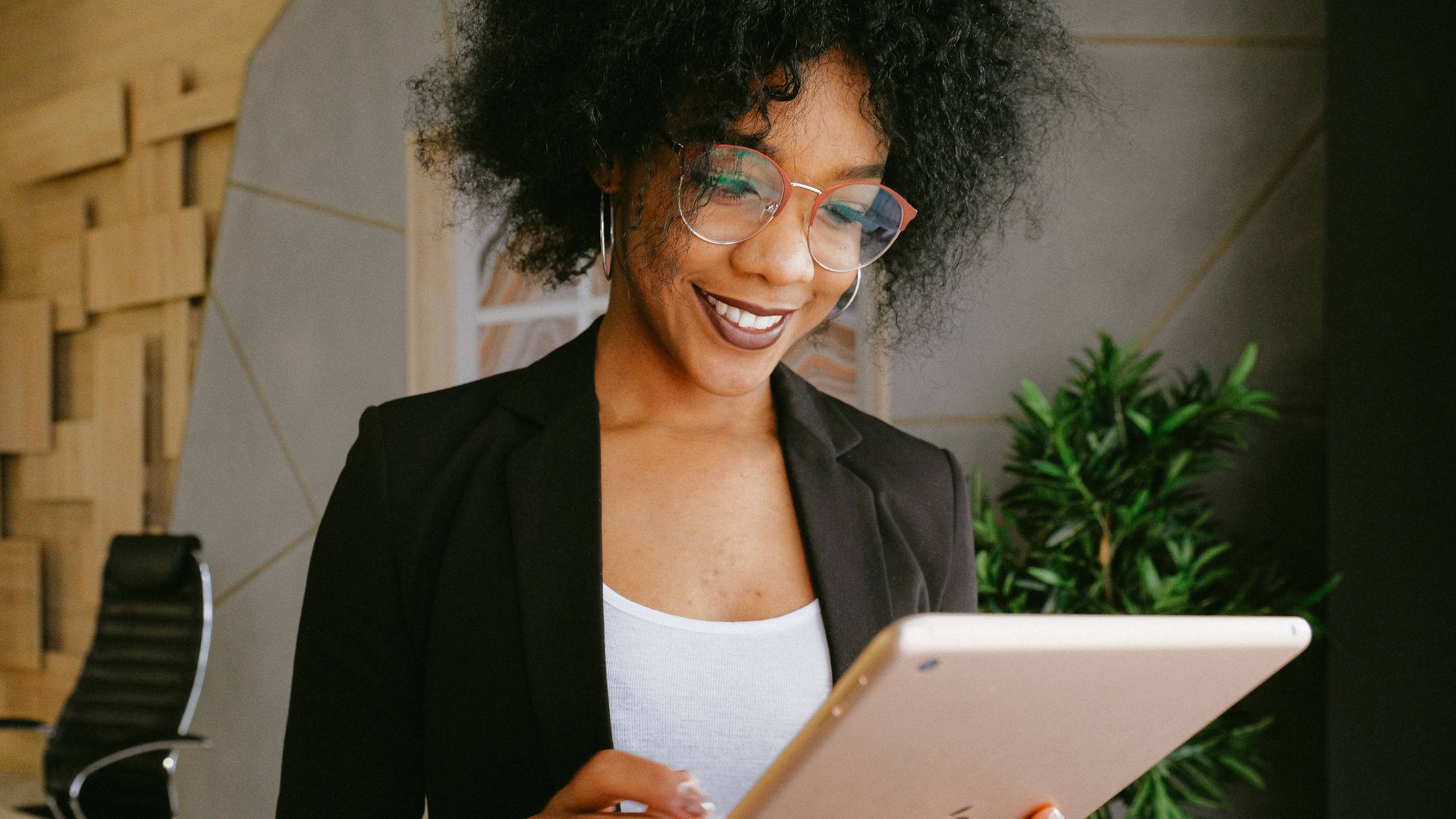 Person with tablet